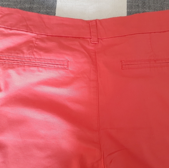 Old Navy Everyday Shorts Bundle - Picture 10 of 12